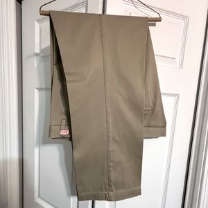Dockers Khaki Chino Pants